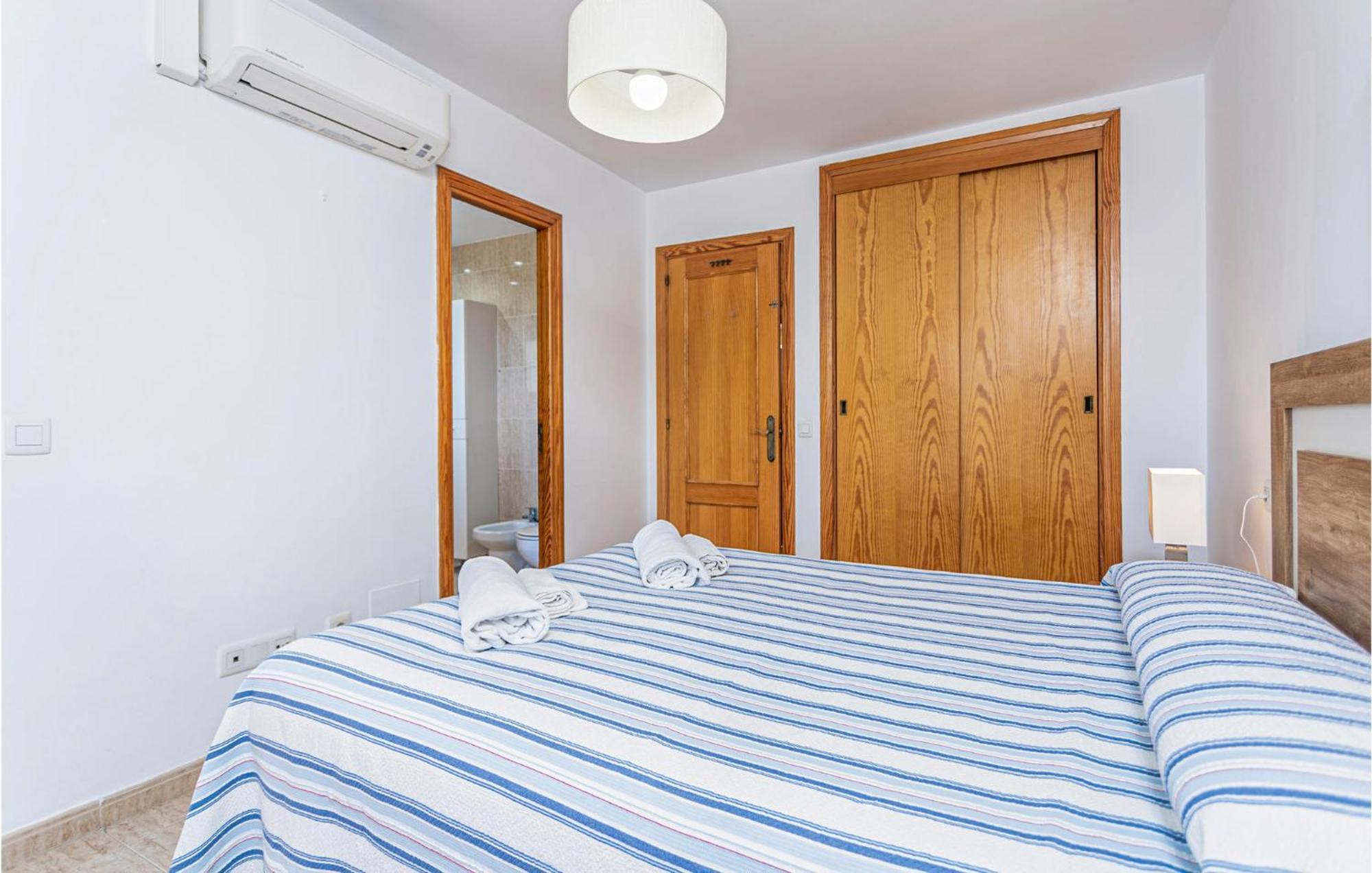 4 Bedroom Beautiful Home In Alcudia Port de Alcudia  Exteriör bild
